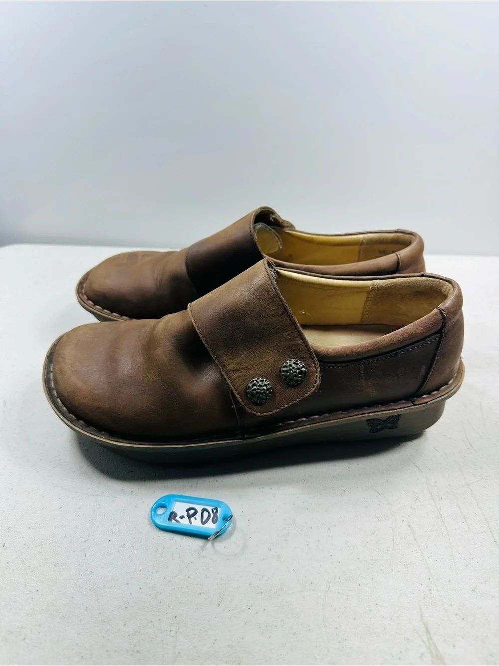 AEROSOLES Women's Brown Leather Slip-On Loafers